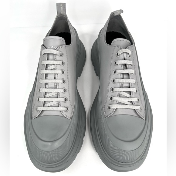 Alexander McQueen Men's Tread Slick Gray Low-Top Sneakers Size EU 49 - US 16 - Picture 4 of 10